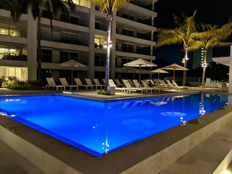 Harbor 13008A Artistic Beachfront Studio By Moikkarentals Puerto Vallarta Bagian luar foto